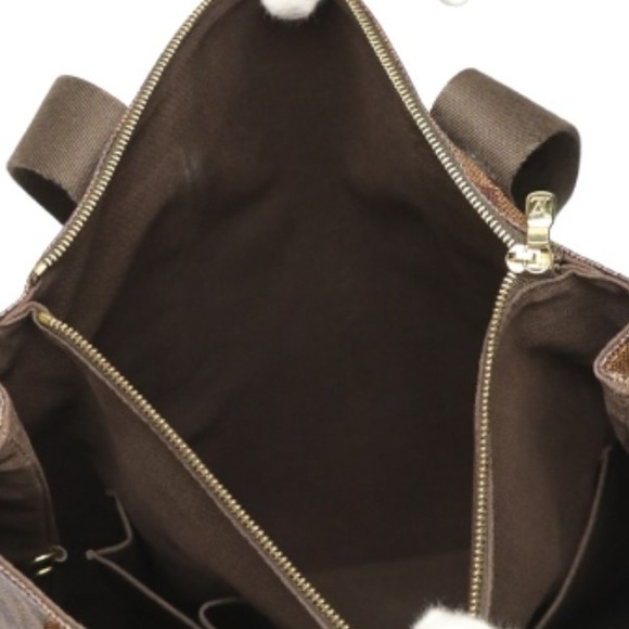 Louis Vuitton Damier Ebene Beaubourg Tote Bag - Picture 9 of 10